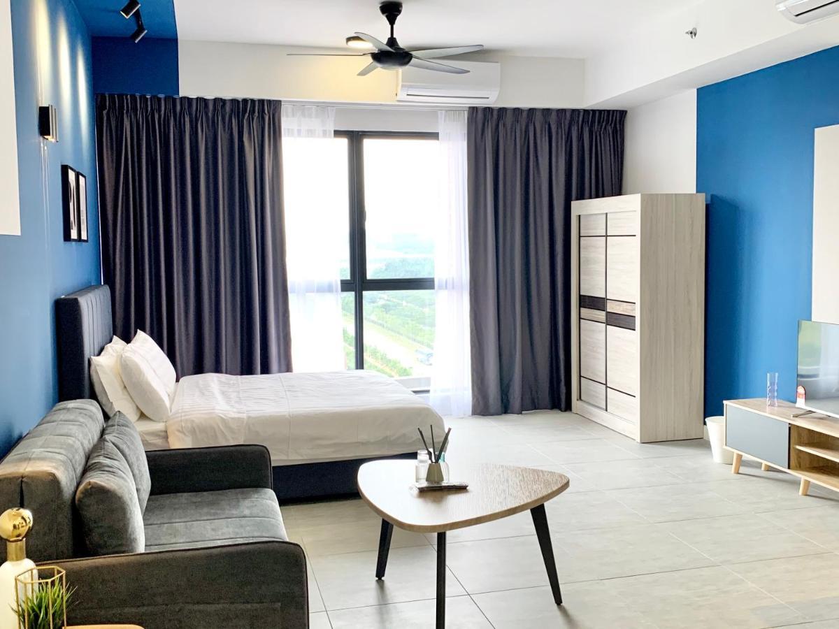 Bell Suites @ Sunsuria City セパン エクステリア 写真